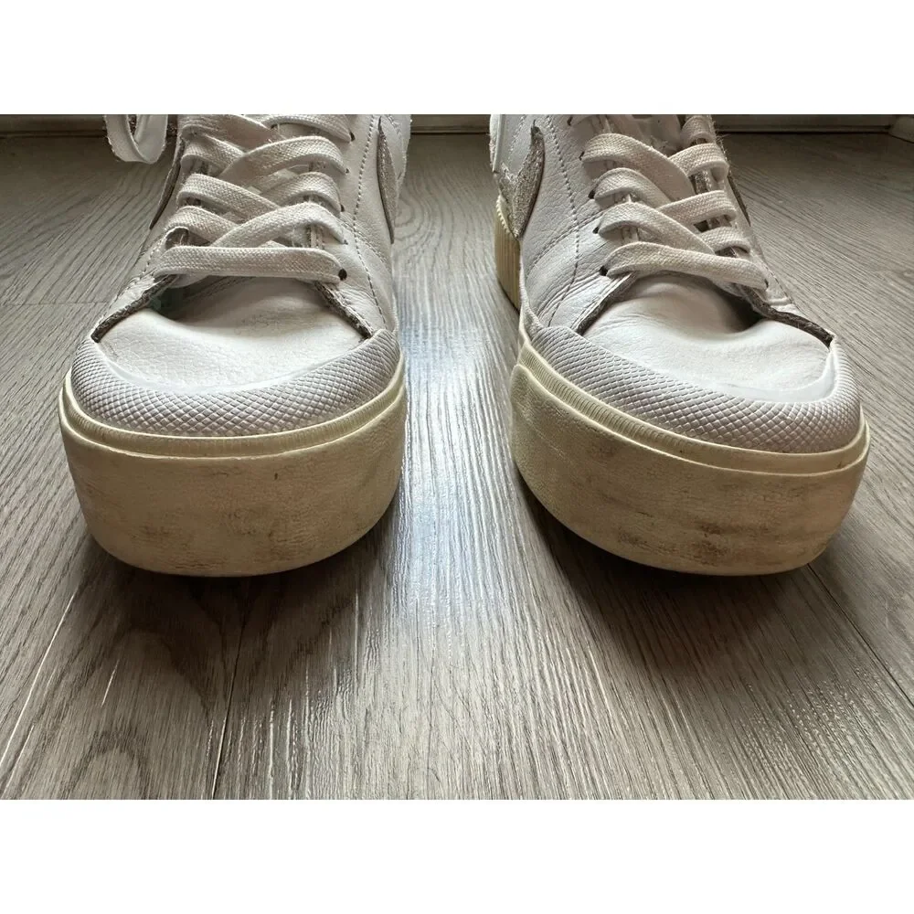 Nike Low Rise White Sneakers Women's Sz 8